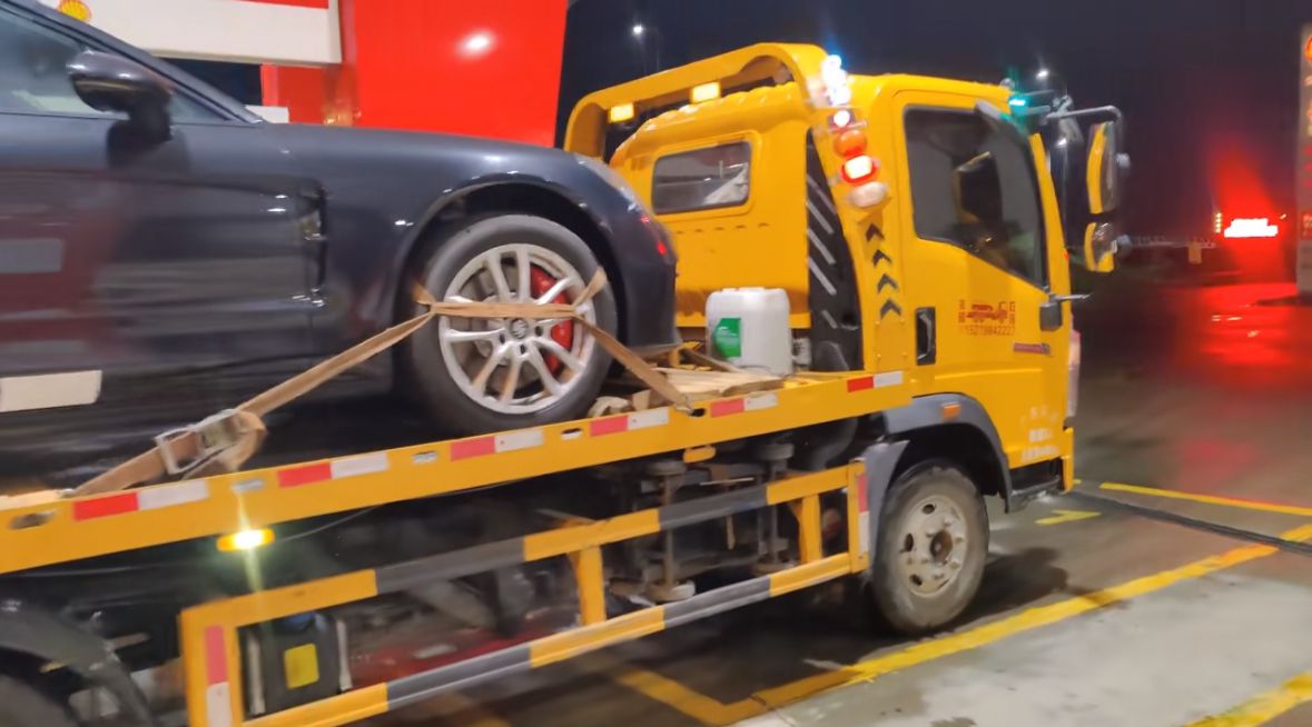 西藏行车途中遇到突发状况该如何呼叫道路救援？
